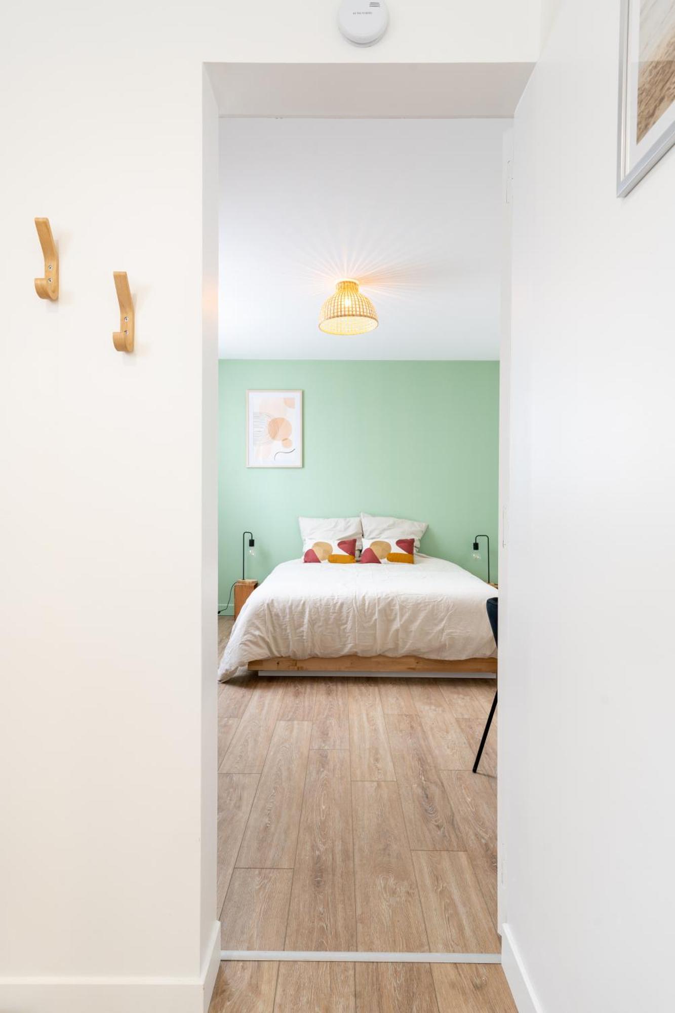 Le Noyer - Appartement Moderne & Accessible Монтегю Экстерьер фото