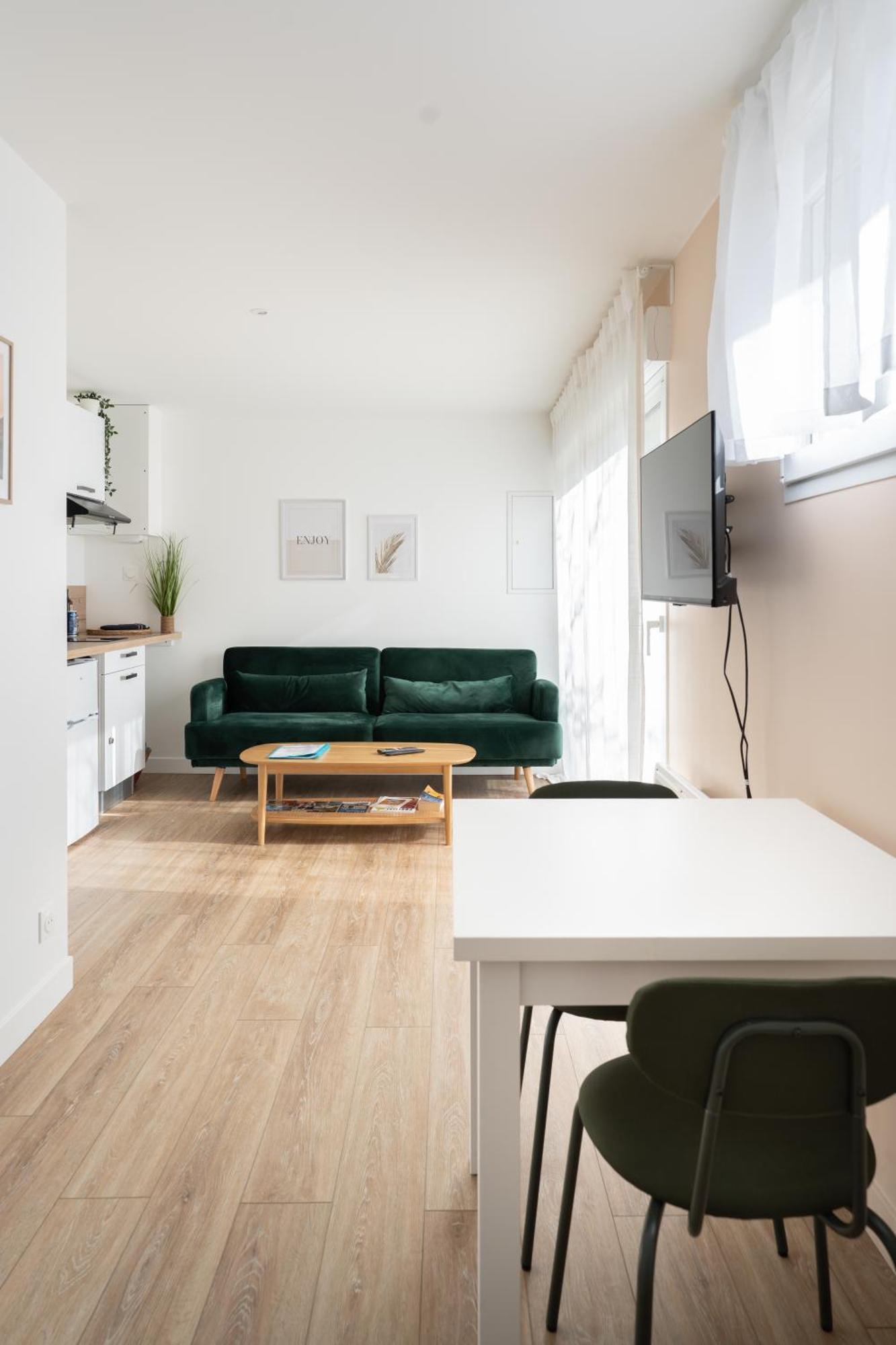 Le Noyer - Appartement Moderne & Accessible Монтегю Экстерьер фото